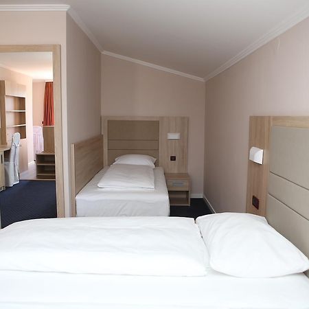 Hotel Ana Gospić Dış mekan fotoğraf