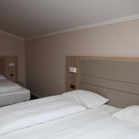 Hotel Ana Gospić Dış mekan fotoğraf